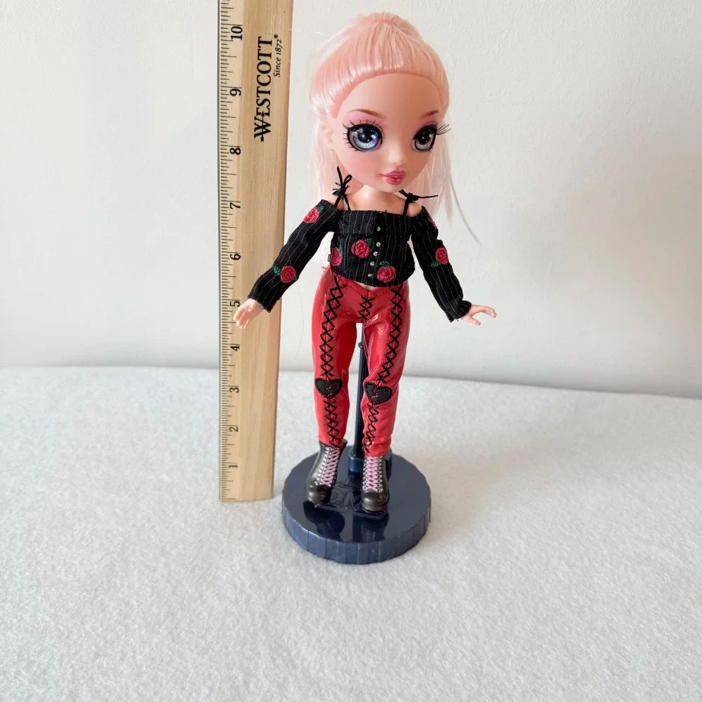 Rainbow High Dolls Lot 7 w Stands Mixed Sizes 10in‎ 11in MGA Bundle